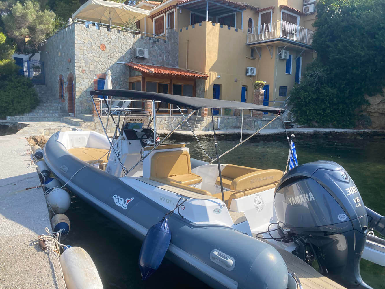 Private Boat trips in Skiathos